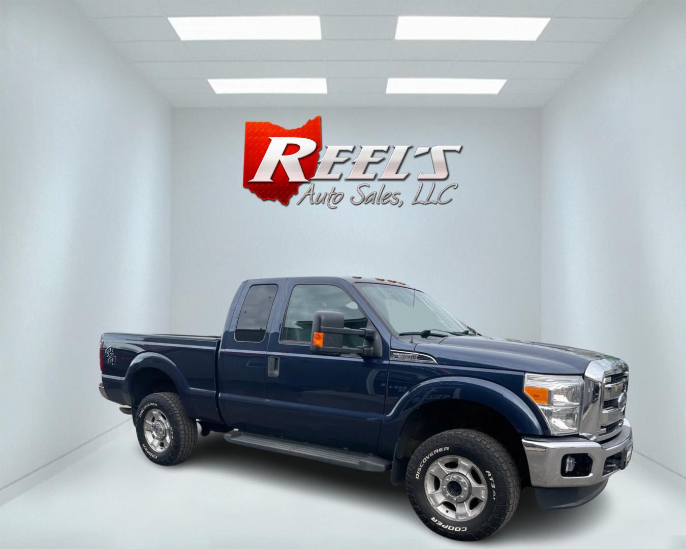 2015 Blue /Gray Ford F-350 SD XLT SuperCab Long Bed 4WD (1FT8X3B68FE) with an 6.2L V8 OHV 16V engine, 6-Speed Automatic transmission, located at 11115 Chardon Rd. , Chardon, OH, 44024, (440) 214-9705, 41.580246, -81.241943 - This 2015 Ford F-350 XLT Supercab 4WD, equipped with a robust 6.2L V8 engine and a 6-speed automatic transmission, offers substantial power and capability, suited for both work and recreational towing needs. It ensures driver comfort with a power driver's seat and power-adjustable pedals, coupled wi - Photo#3